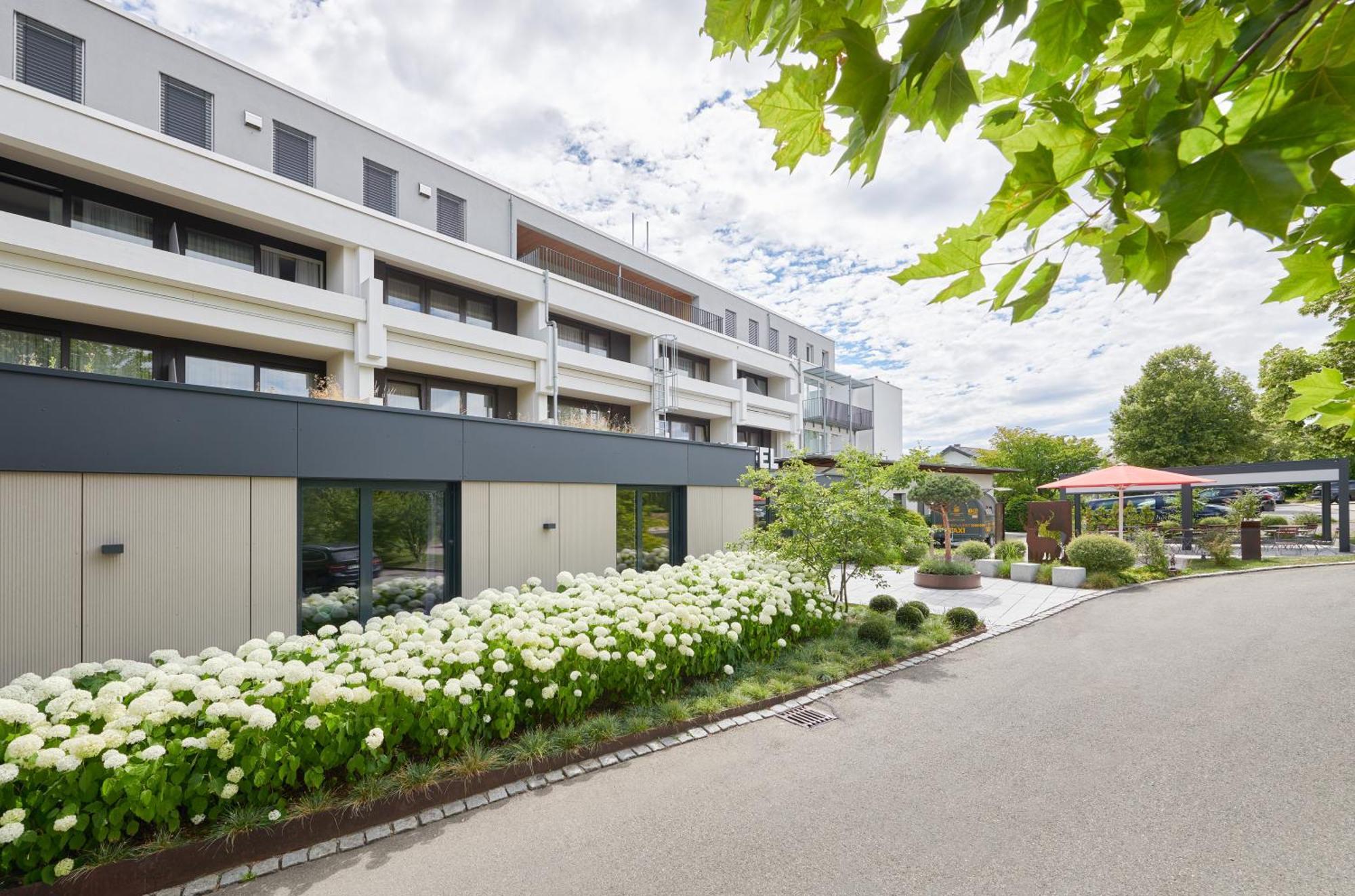 Hotel Schoenbuch Pliezhausen Extérieur photo